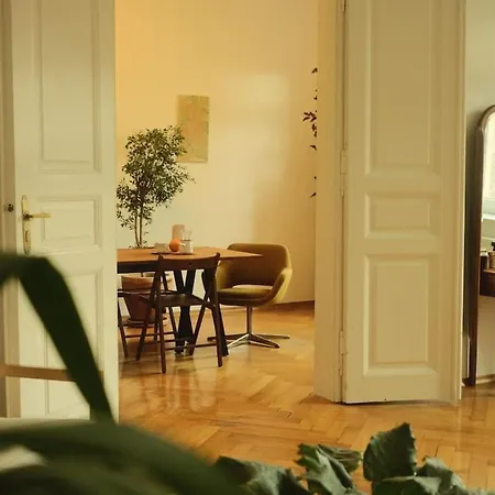 Spacious In Center * לובליאנה
